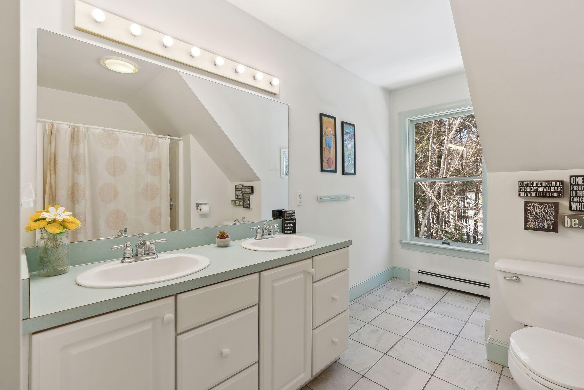 26 Sycamore Drive Yarmouth ME 04096