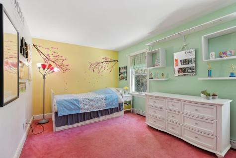 26 Sycamore Drive Yarmouth ME 04096