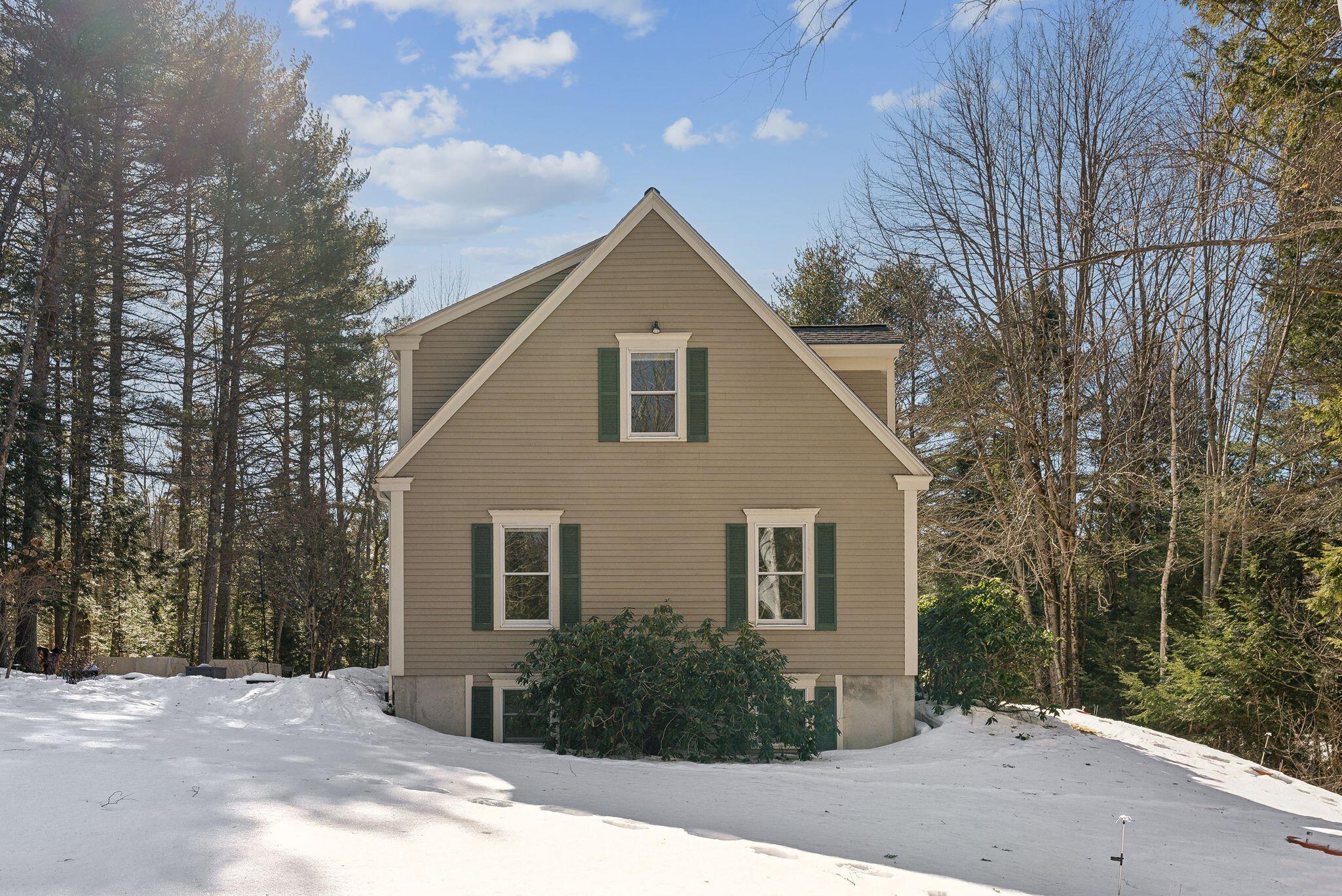 26 Sycamore Drive Yarmouth ME 04096