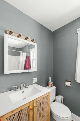 232 Mckay Road Edgecomb ME 04556