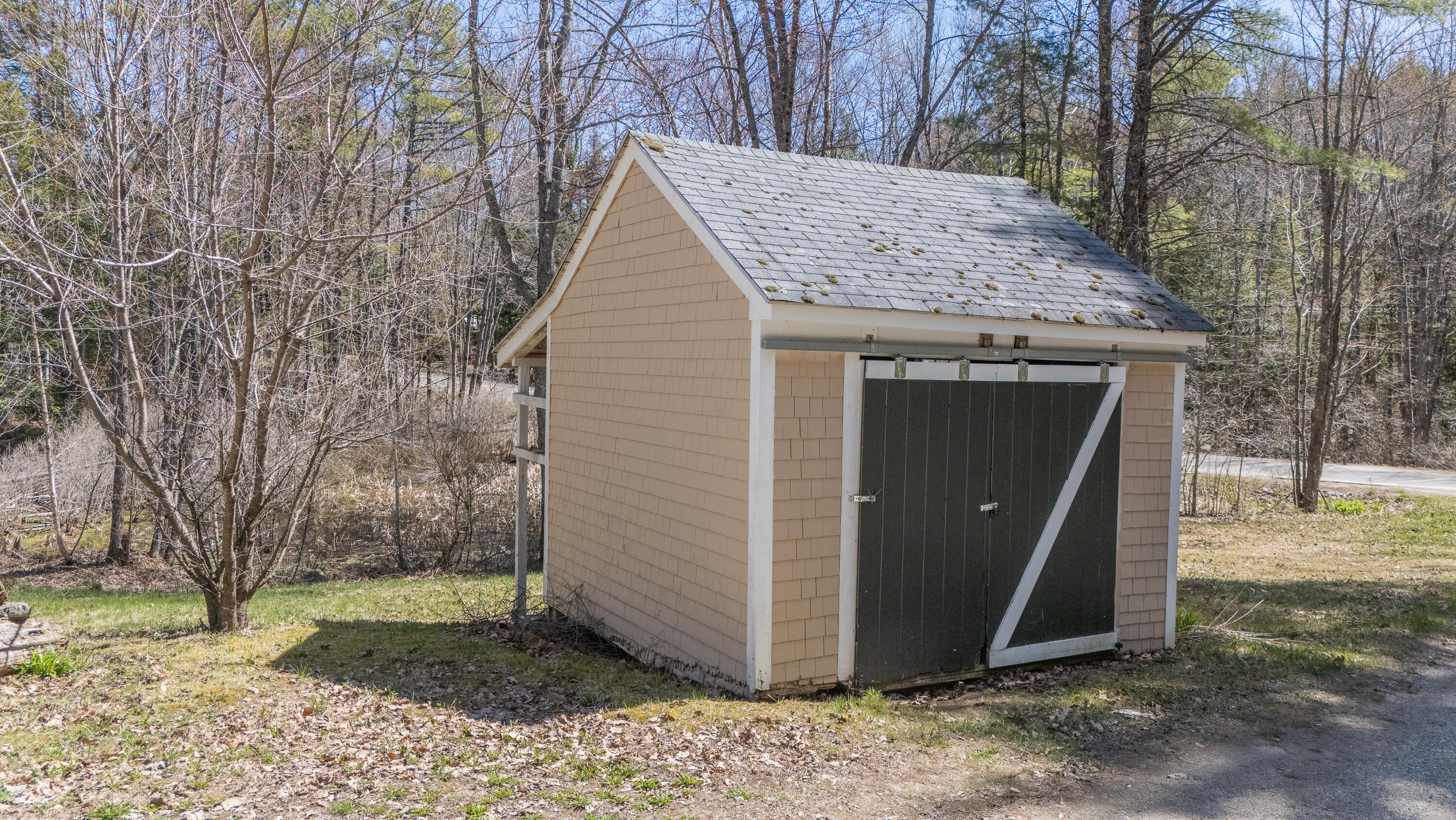 232 Mckay Road Edgecomb ME 04556