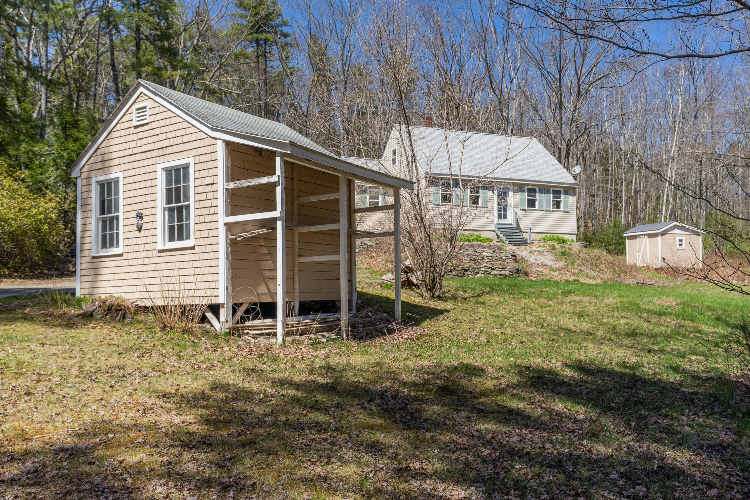 232 Mckay Road Edgecomb ME 04556