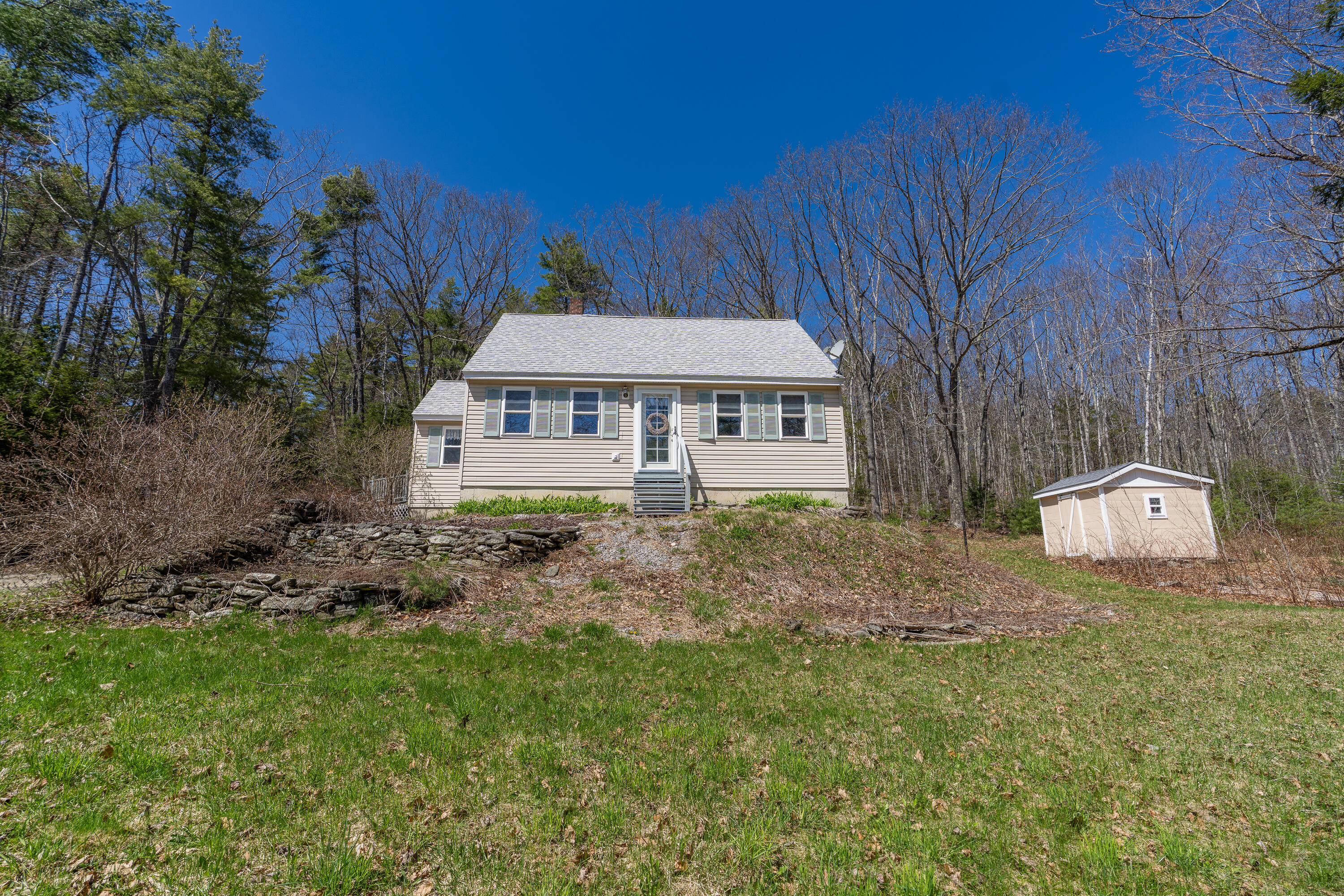 232 Mckay Road Edgecomb ME 04556