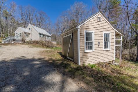 232 Mckay Road Edgecomb ME 04556
