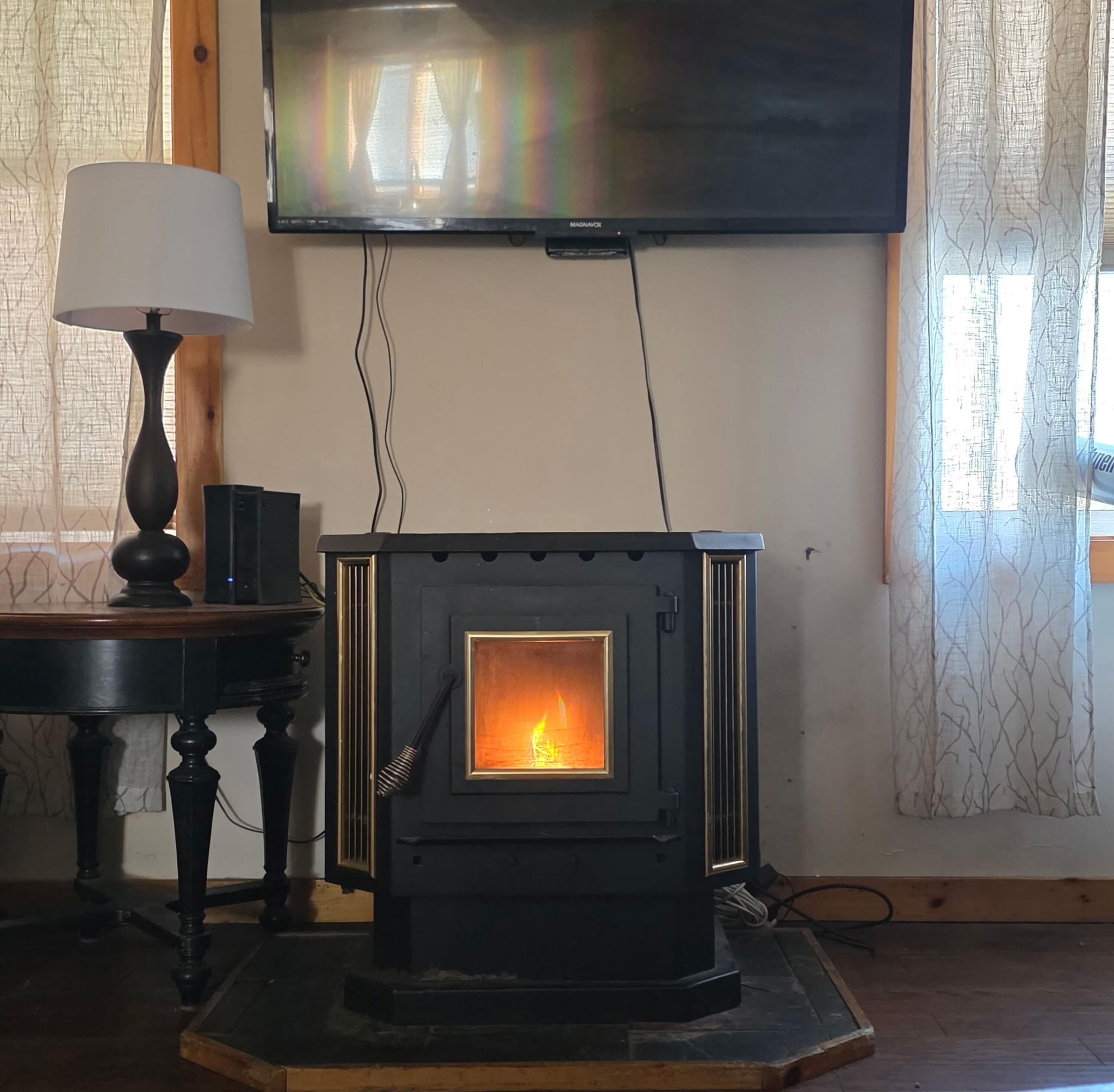 56 Booker Street Thomaston ME 04861