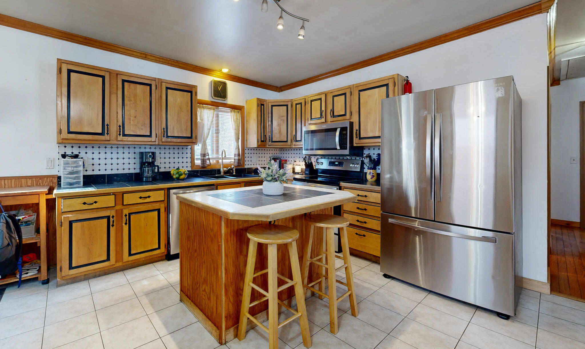 56 Booker Street Thomaston ME 04861