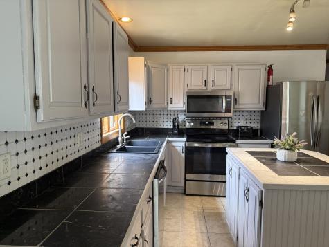 56 Booker Street Thomaston ME 04861