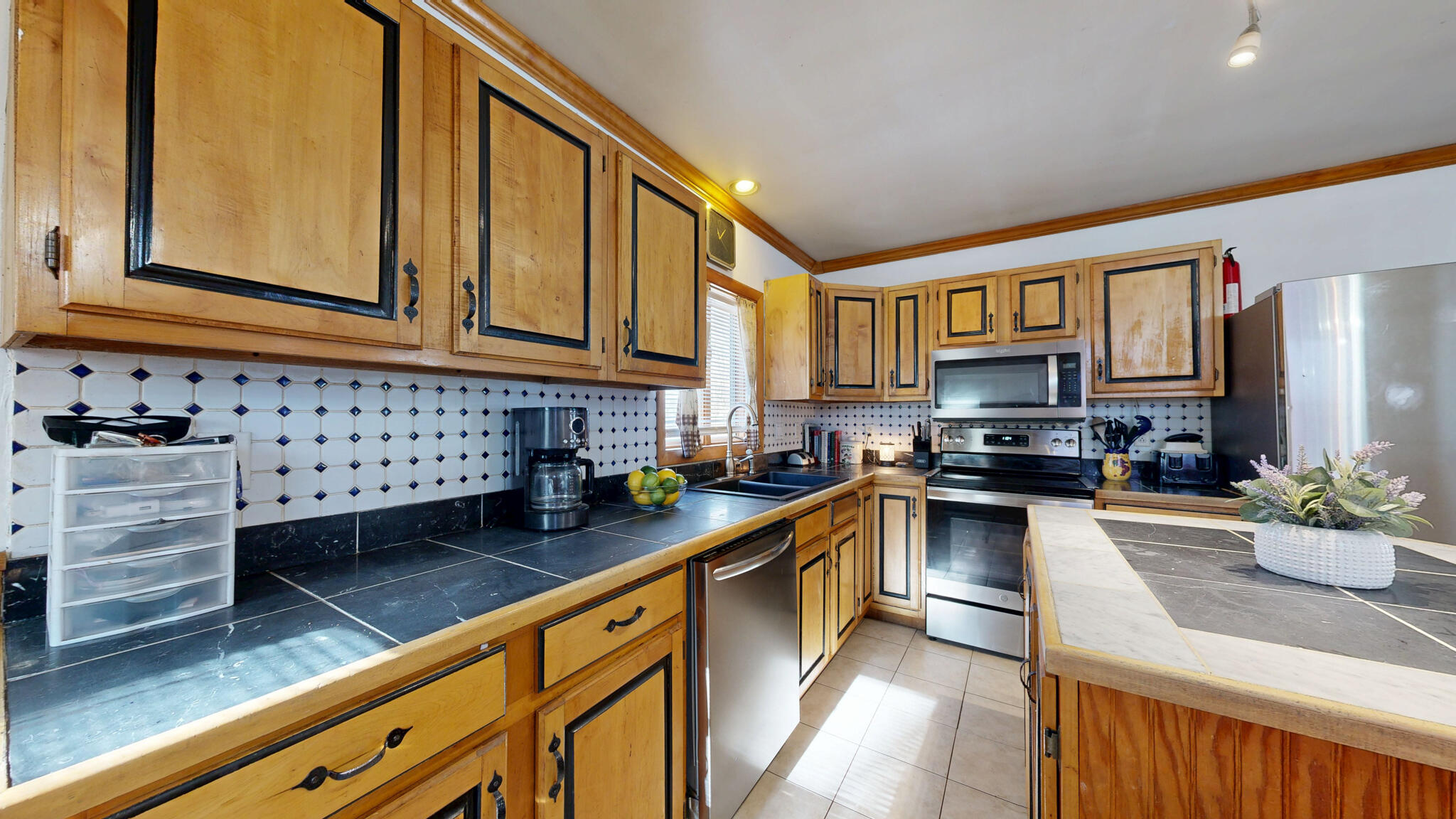 56 Booker Street Thomaston ME 04861