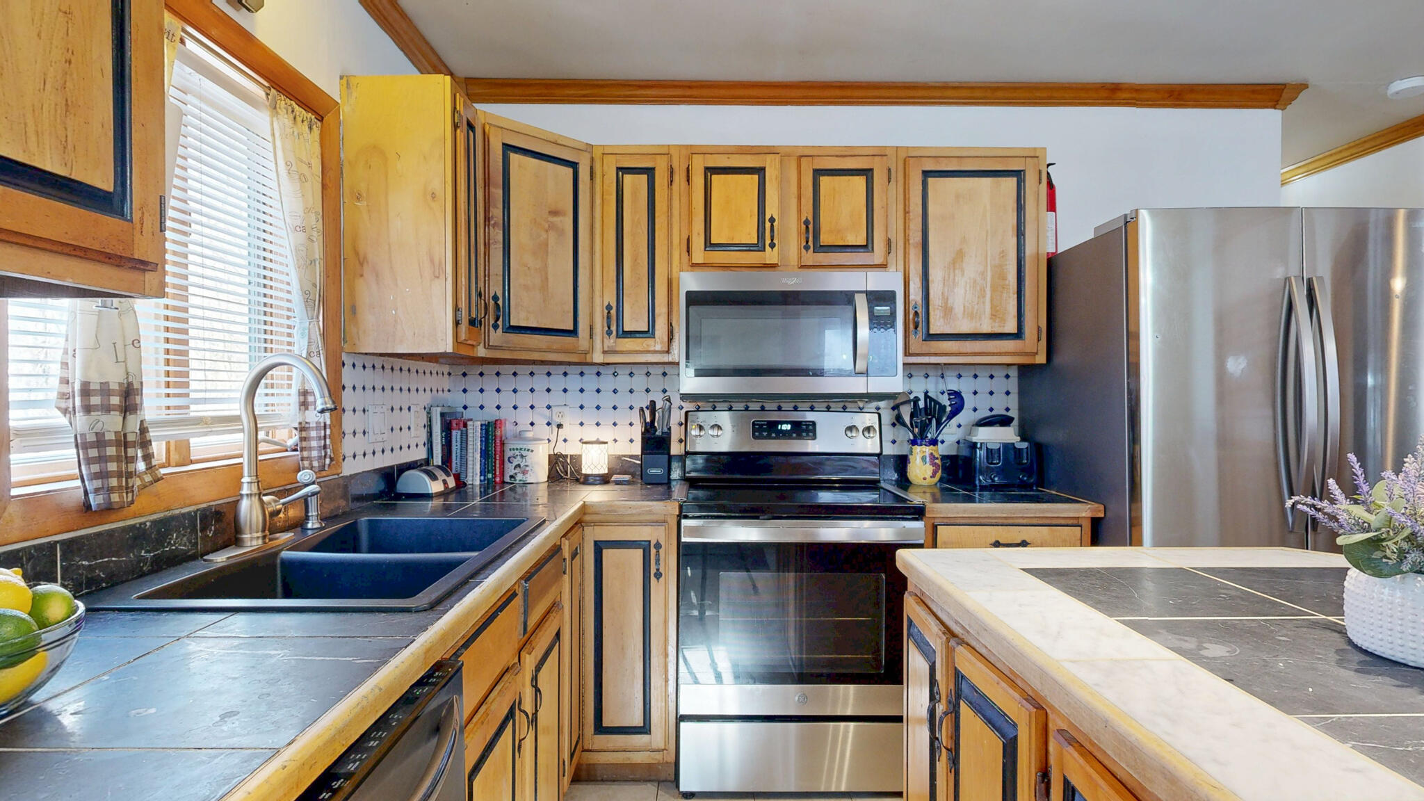 56 Booker Street Thomaston ME 04861