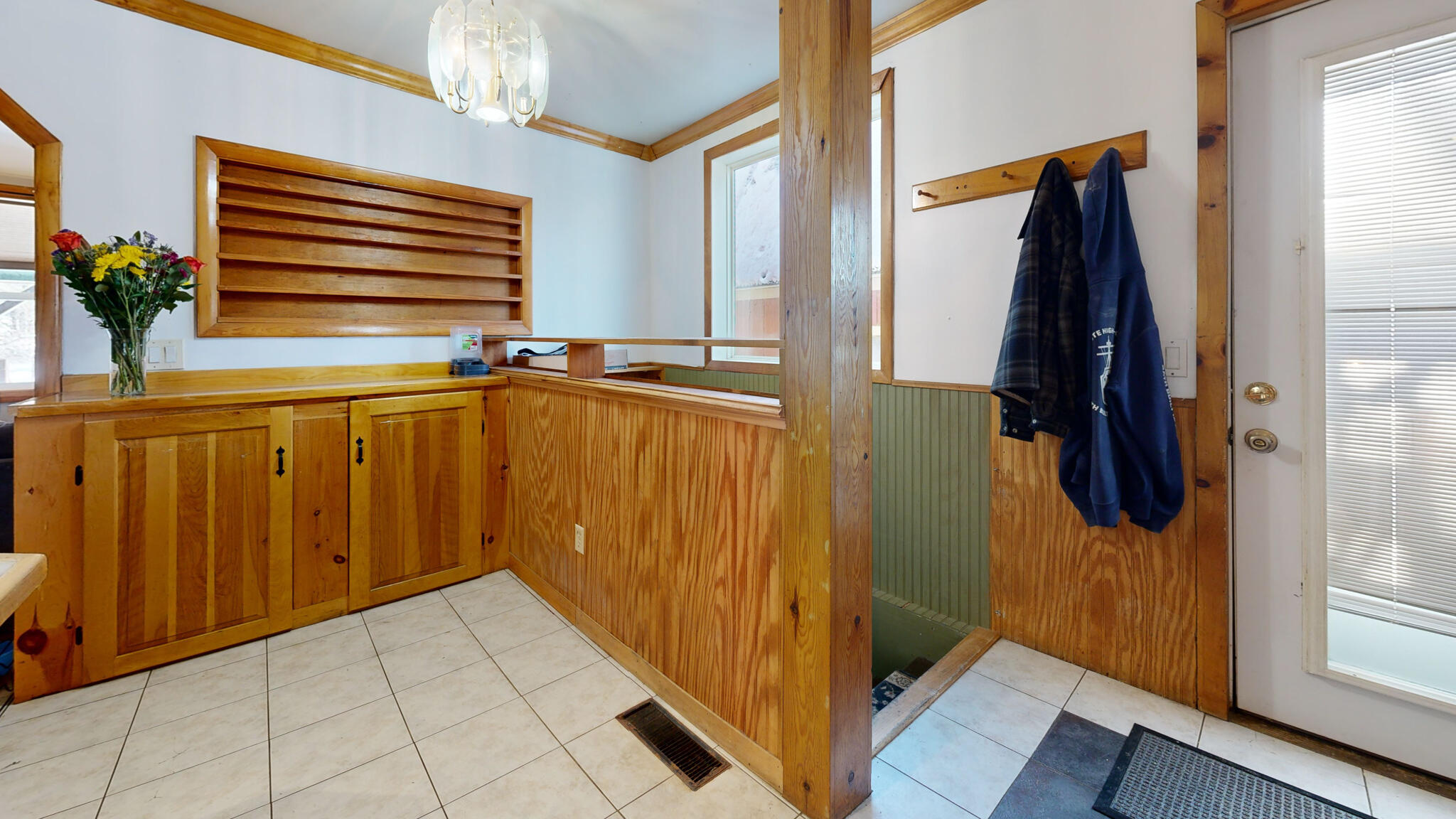 56 Booker Street Thomaston ME 04861