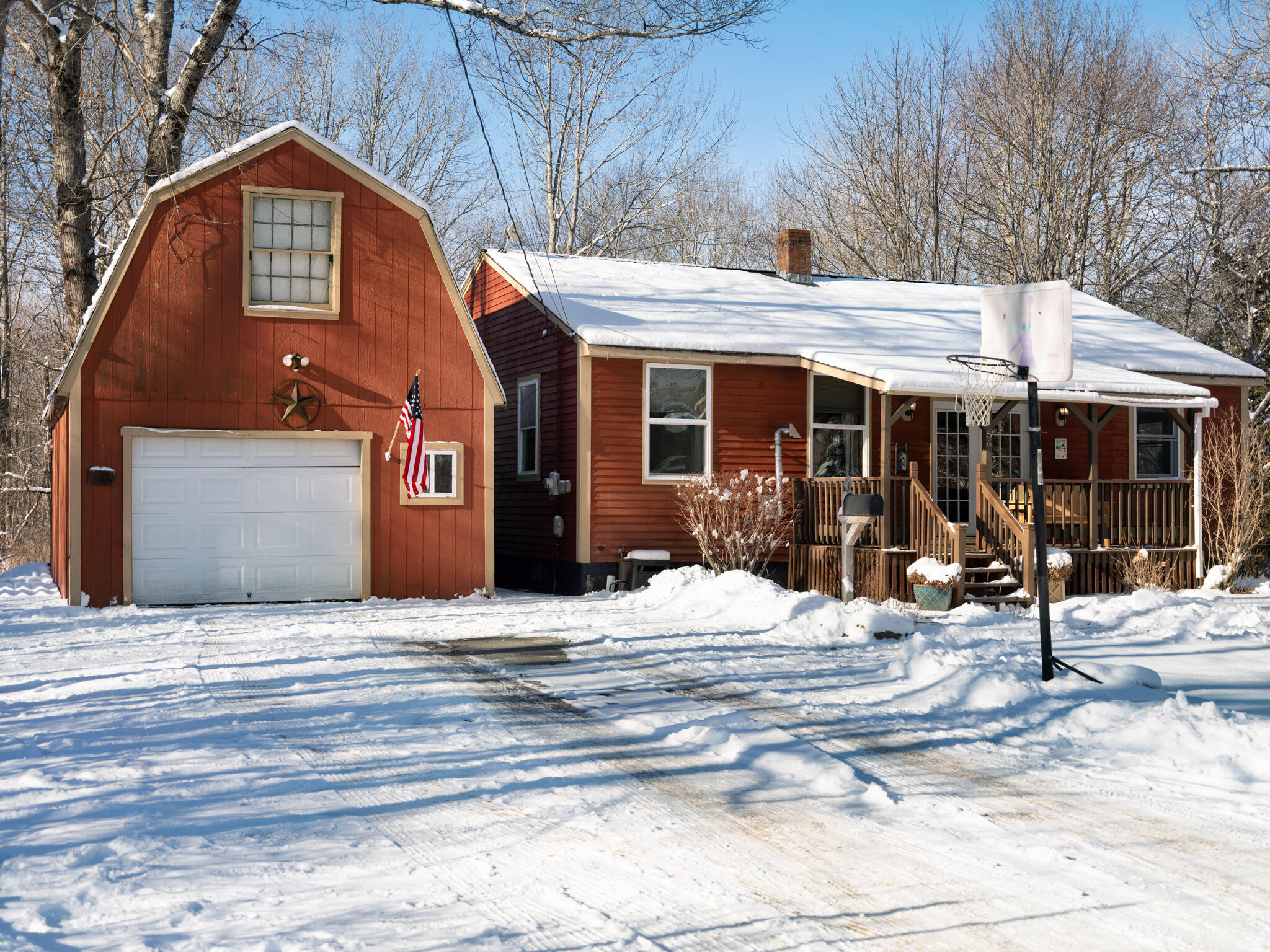 56 Booker Street Thomaston ME 04861