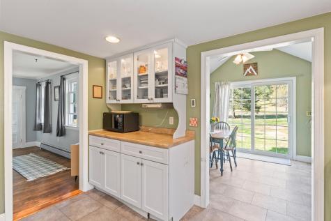 18 Governor Hill Road Eliot ME 03903