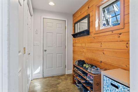 18 Governor Hill Road Eliot ME 03903