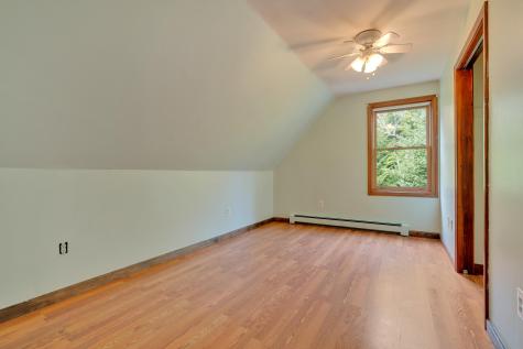 31 Doughty Farm Road Gray ME 04039