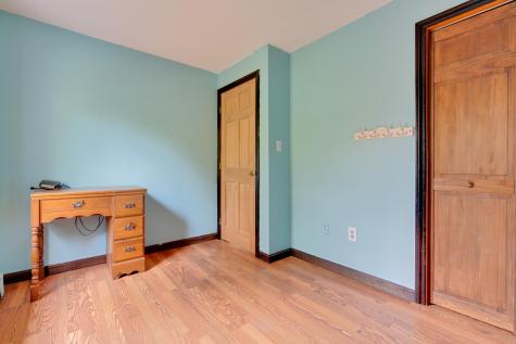 31 Doughty Farm Road Gray ME 04039