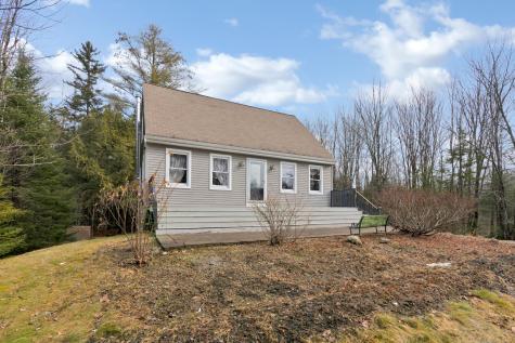 31 Doughty Farm Road Gray ME 04039