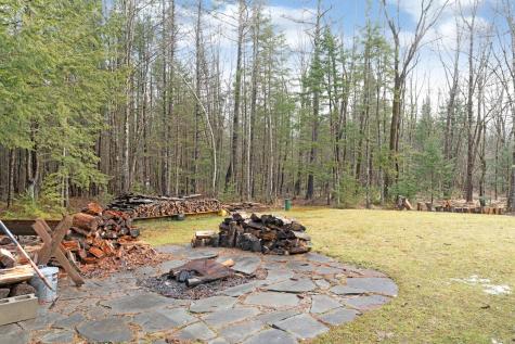 31 Doughty Farm Road Gray ME 04039