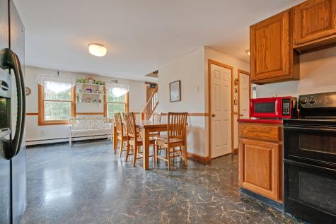 31 Doughty Farm Road Gray ME 04039