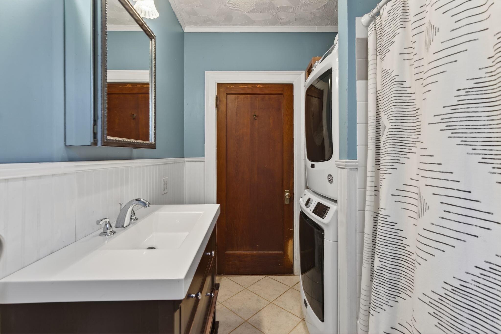 106 North Street Saco ME 04072