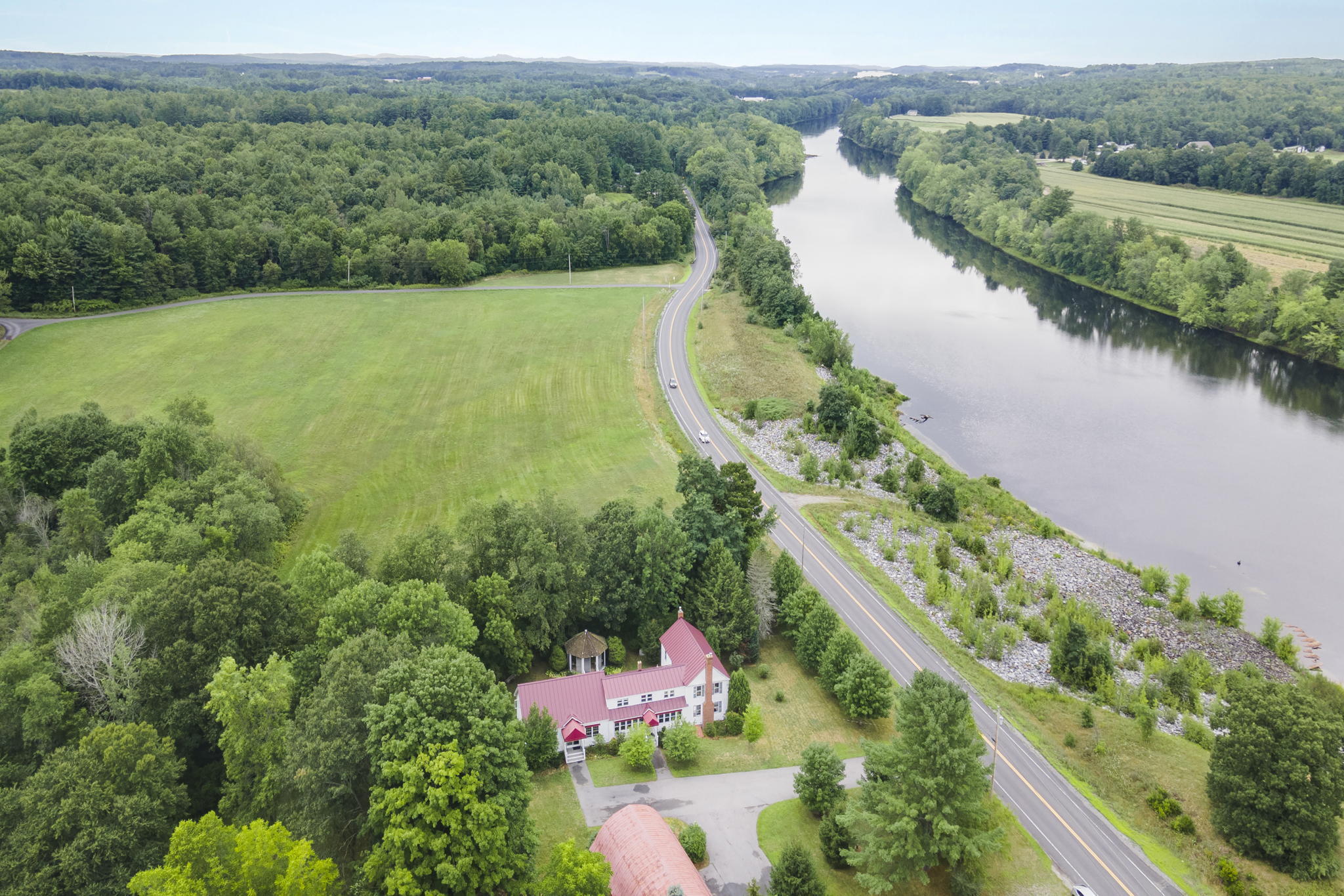 2209 Riverside Drive Auburn ME 04210