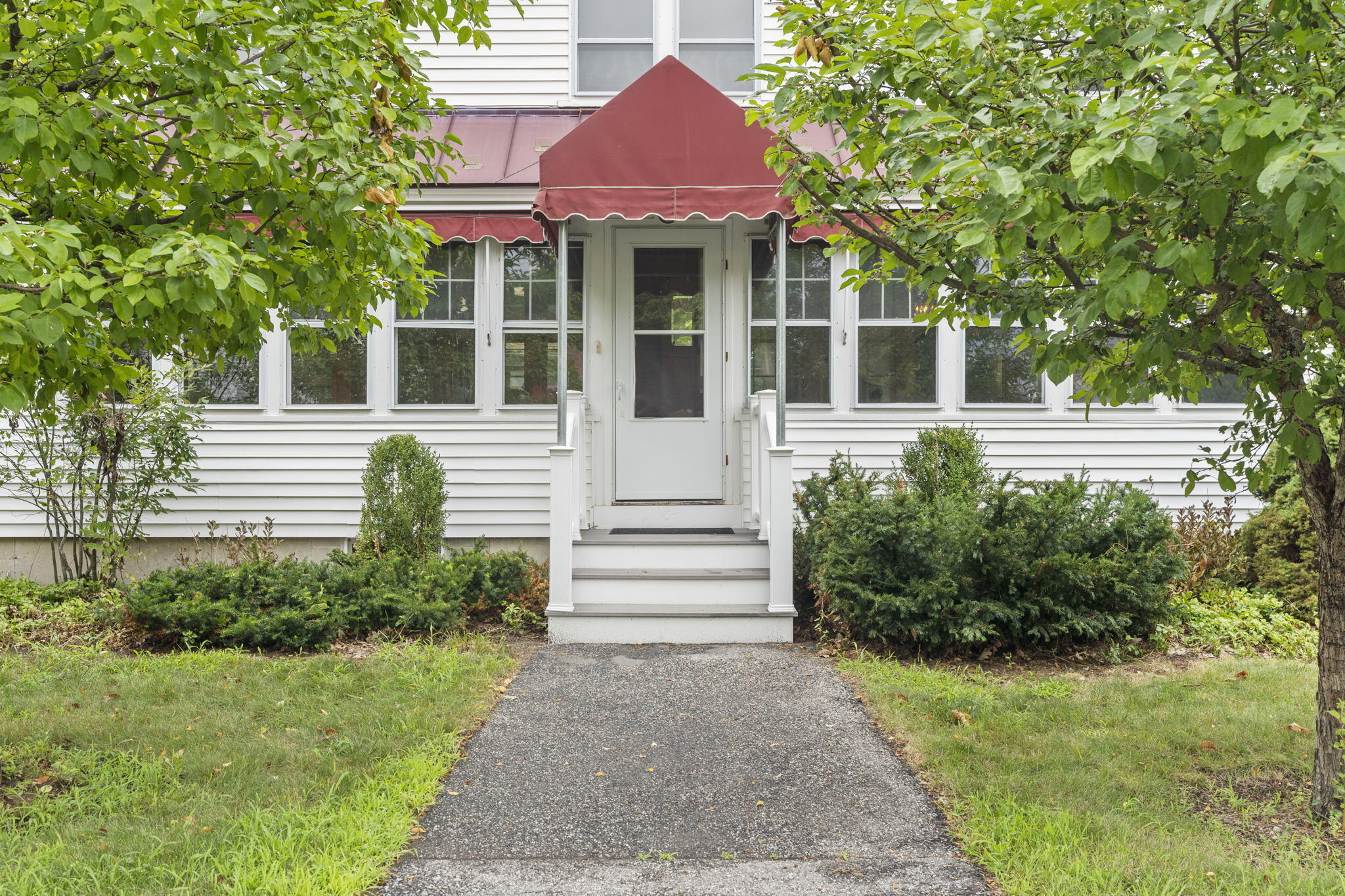 2209 Riverside Drive Auburn ME 04210