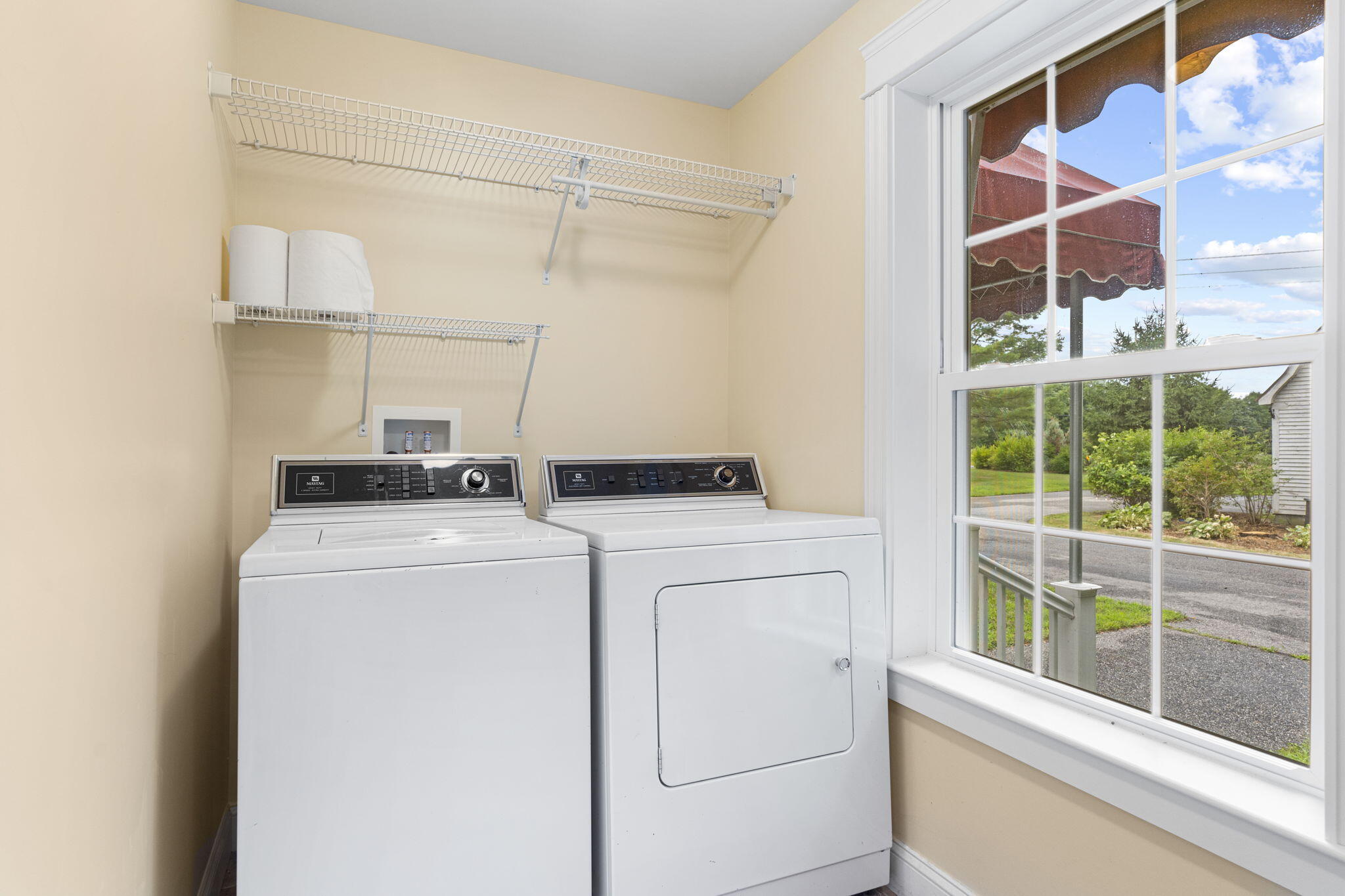 2209 Riverside Drive Auburn ME 04210