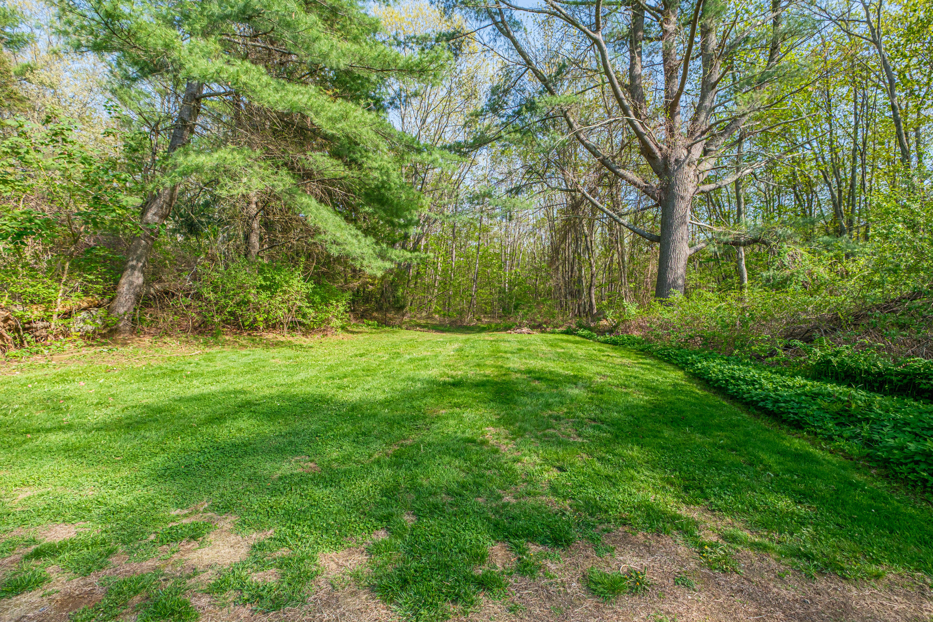 57 Railroad Avenue Sanford ME 04083