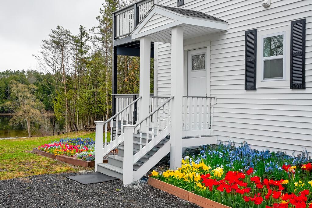 393 Front Street Richmond ME 04357
