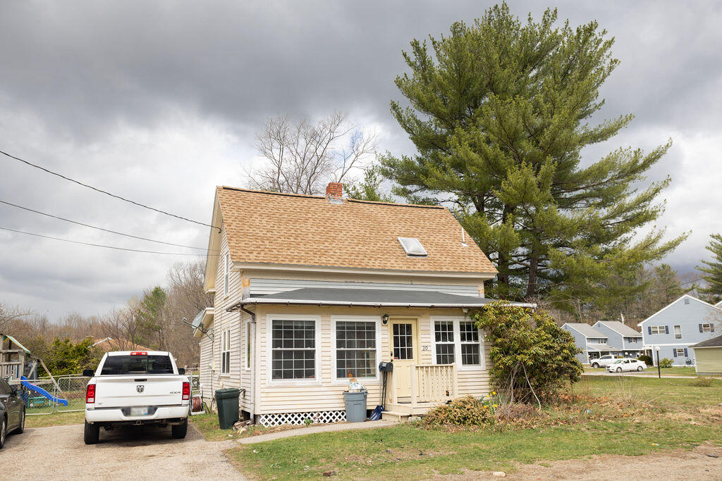 20 Witham Street Sanford ME 04083