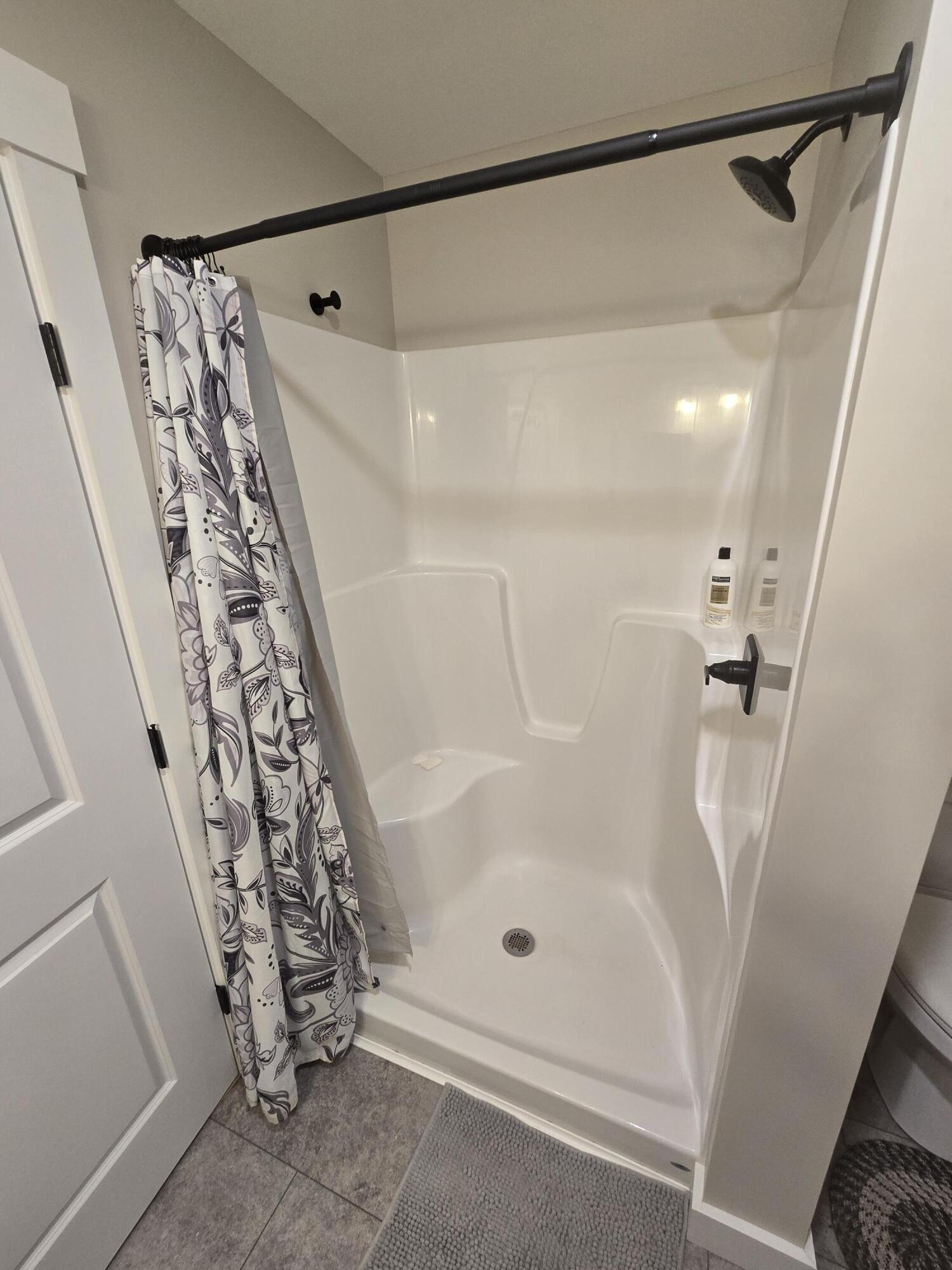 36 Boxwood Lane Hermon ME 04401