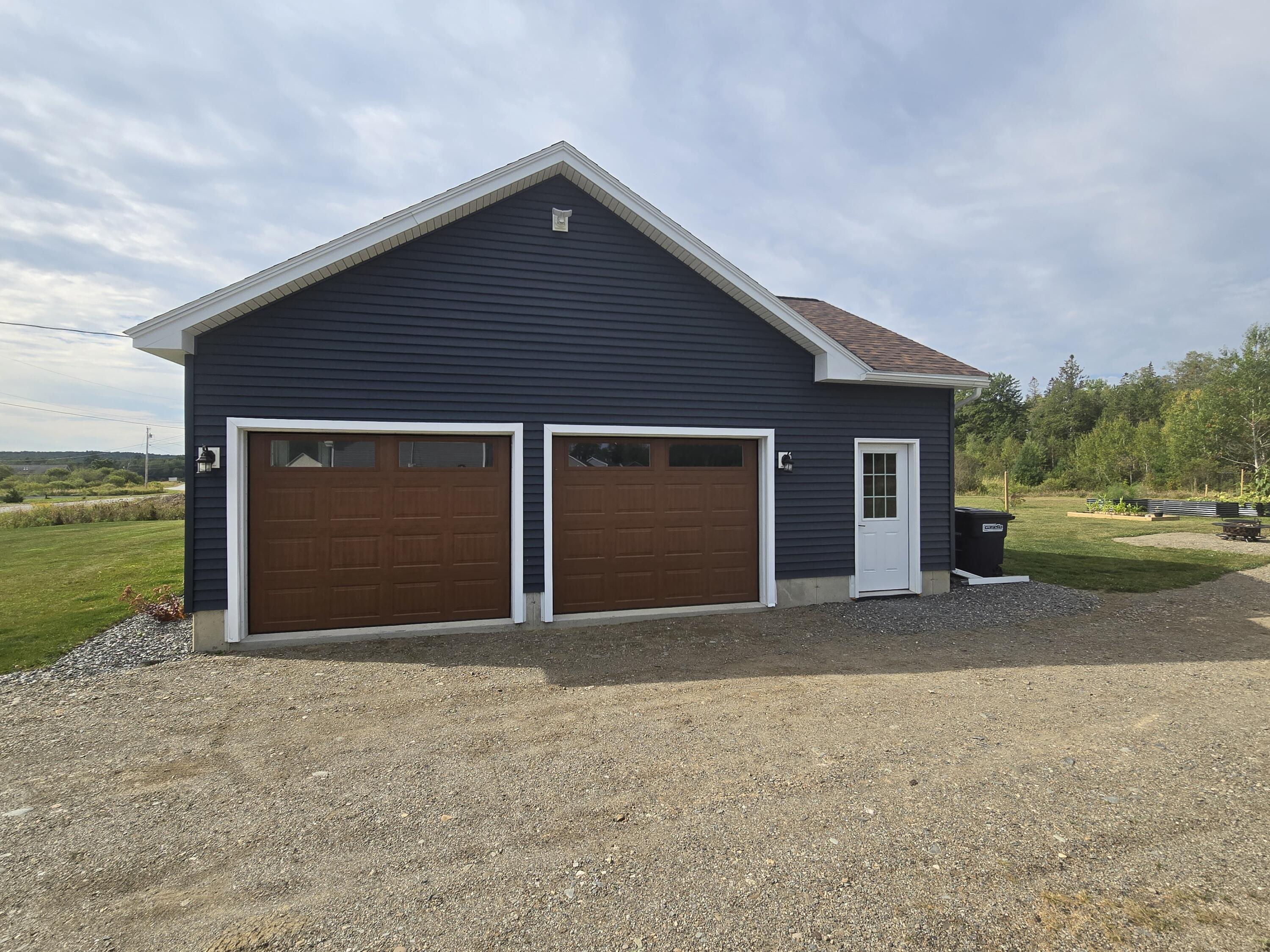 36 Boxwood Lane Hermon ME 04401