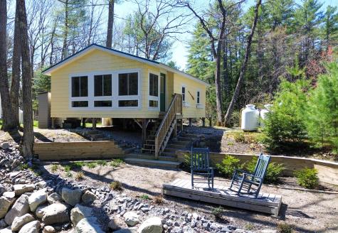 26 Dragon Back Road Naples ME 04055