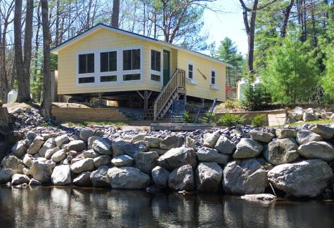 26 Dragon Back Road Naples ME 04055