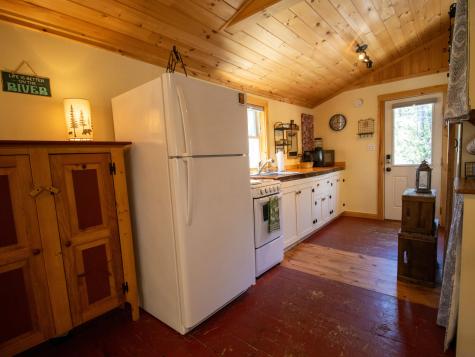 26 Dragon Back Road Naples ME 04055