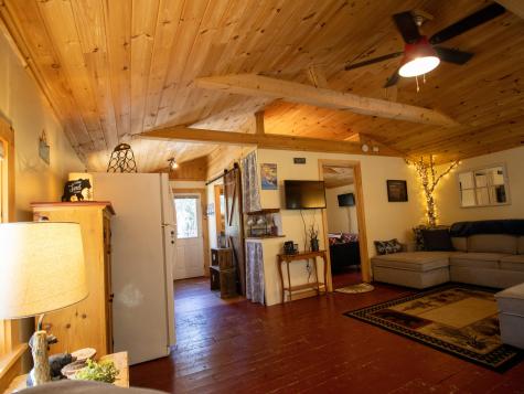 26 Dragon Back Road Naples ME 04055