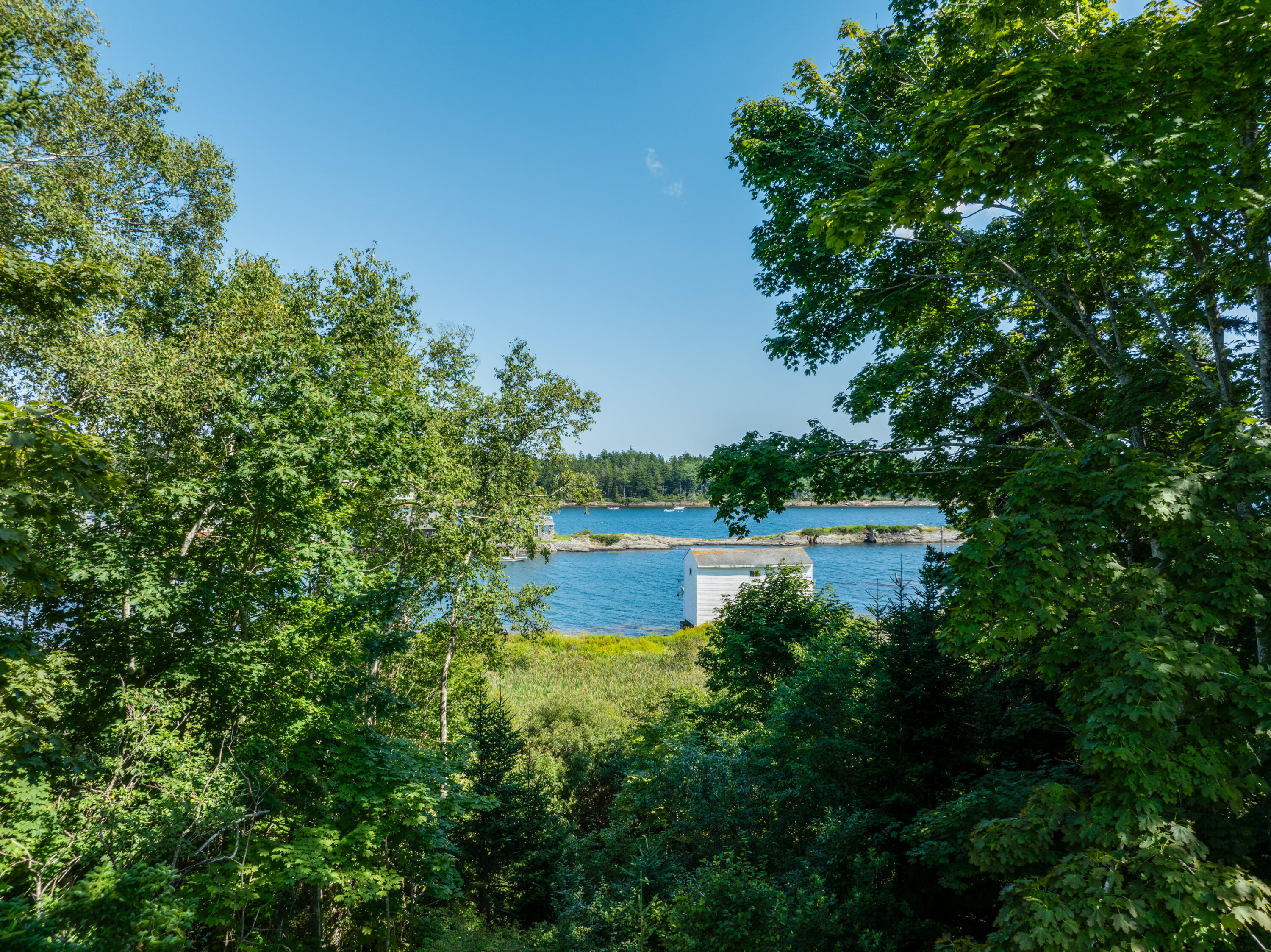 7 Leeman Road Harpswell ME 04079