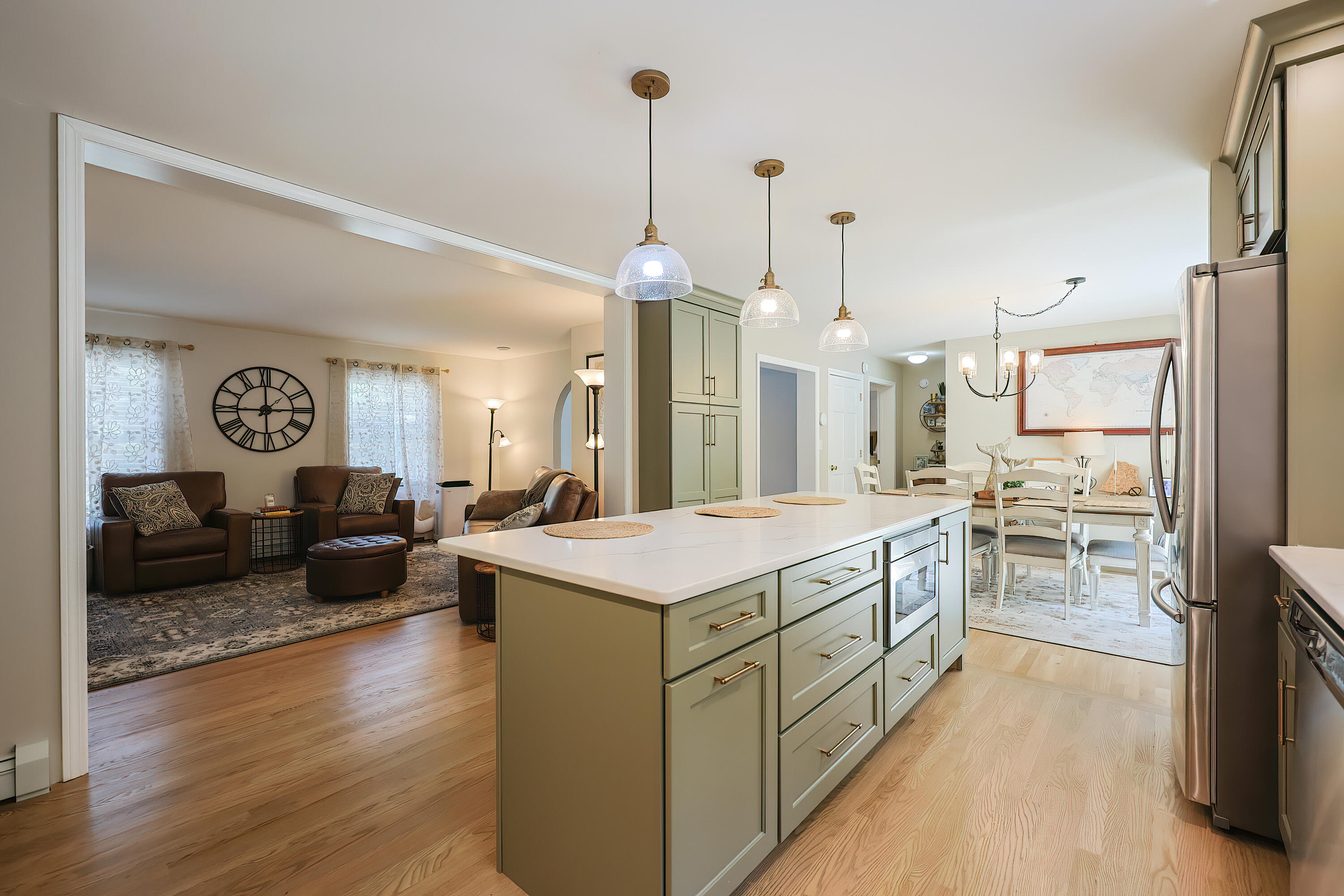 6 Days Landing Biddeford ME 04005