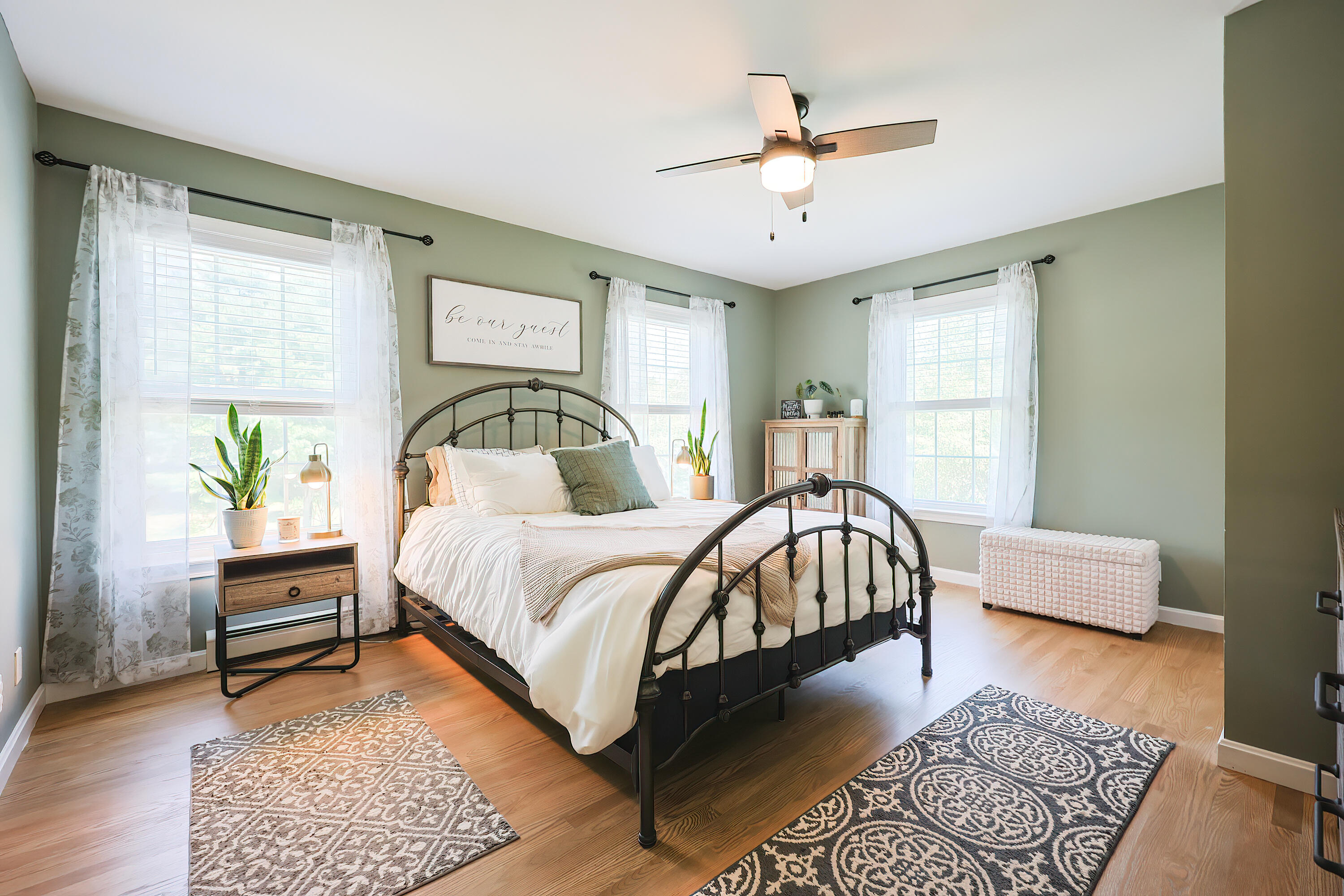 6 Days Landing Biddeford ME 04005