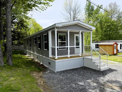 970 Gardiner Road Wiscasset ME 04578