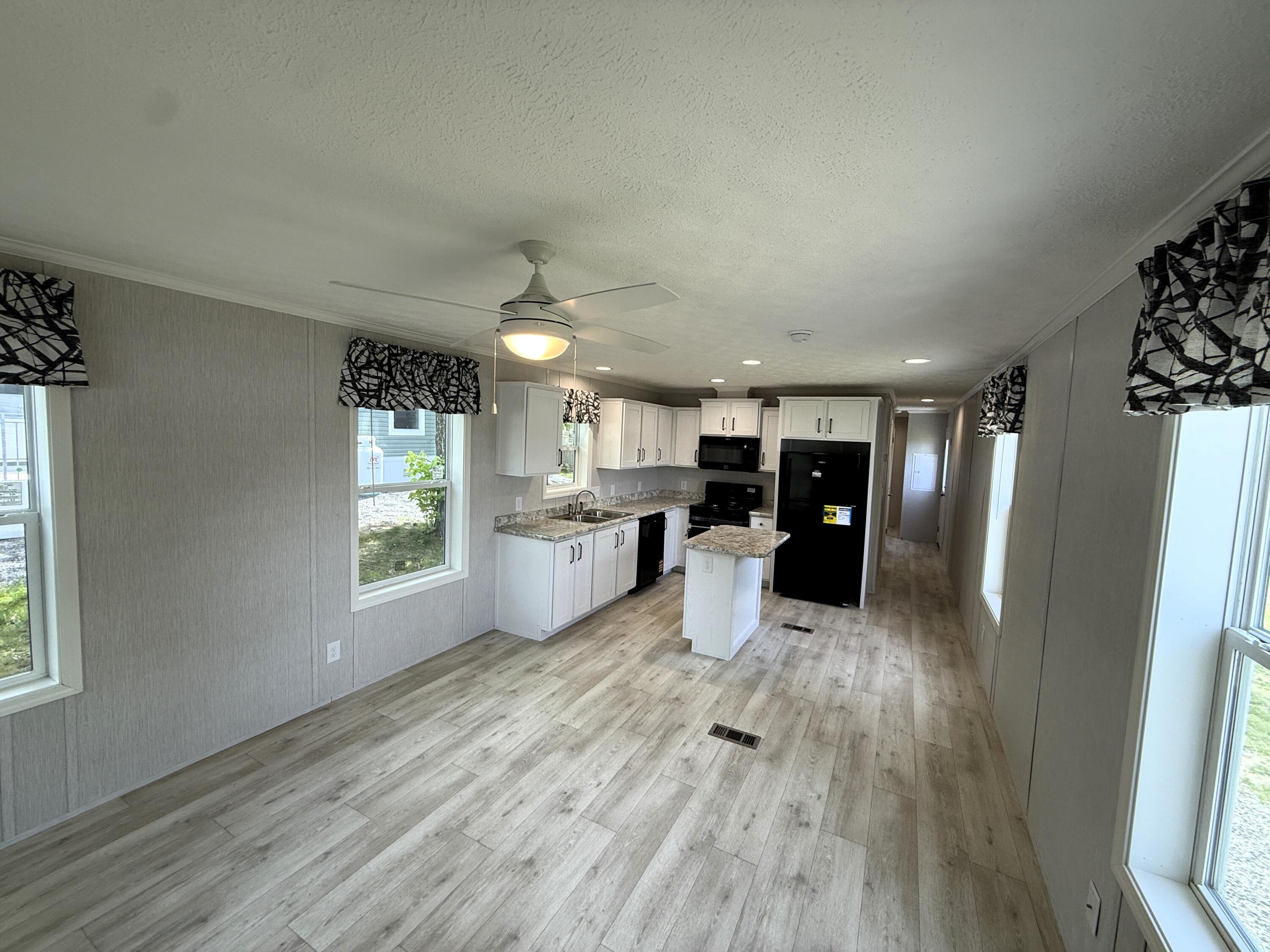 970 Gardiner Road Wiscasset ME 04578