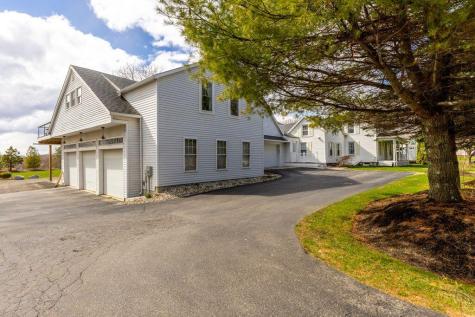 27 Fowler Road Cape Elizabeth ME 04107