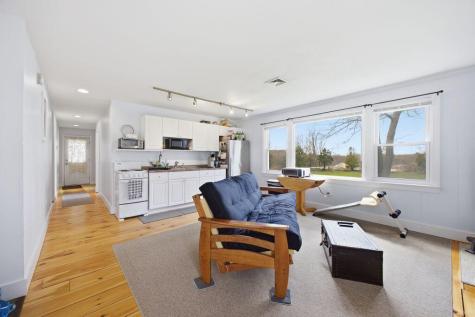 27 Fowler Road Cape Elizabeth ME 04107