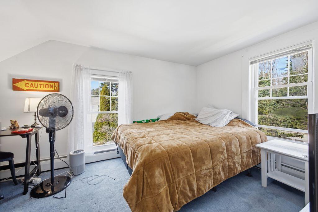 27 Fowler Road Cape Elizabeth ME 04107
