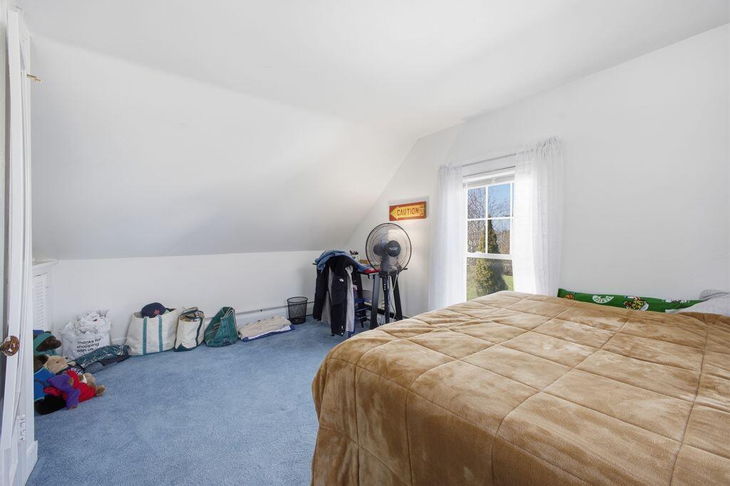 27 Fowler Road Cape Elizabeth ME 04107