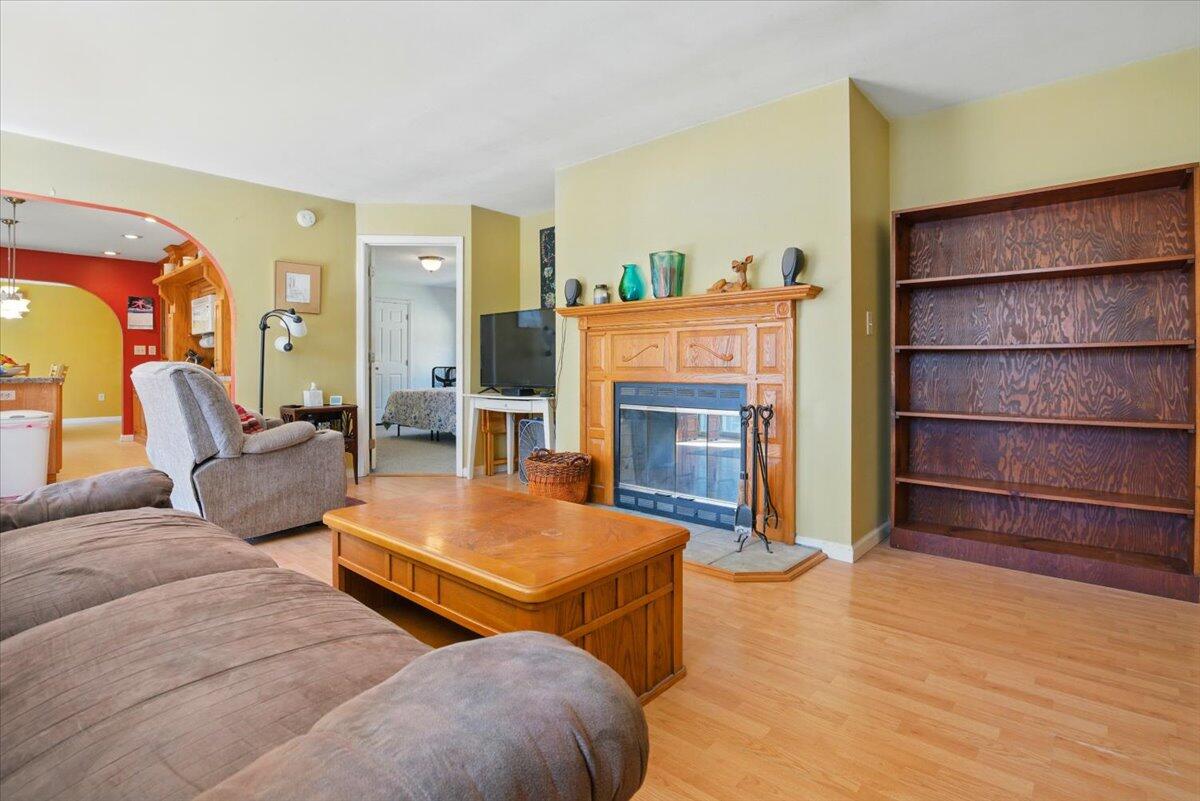 73 Spring Drive Bowdoin ME 04287