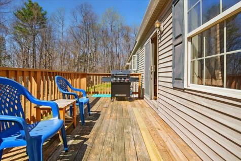 73 Spring Drive Bowdoin ME 04287