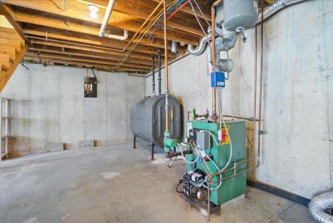 73 Spring Drive Bowdoin ME 04287