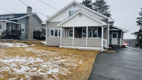 35 Leighton Avenue Limestone ME 04750
