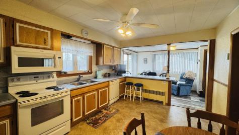35 Leighton Avenue Limestone ME 04750