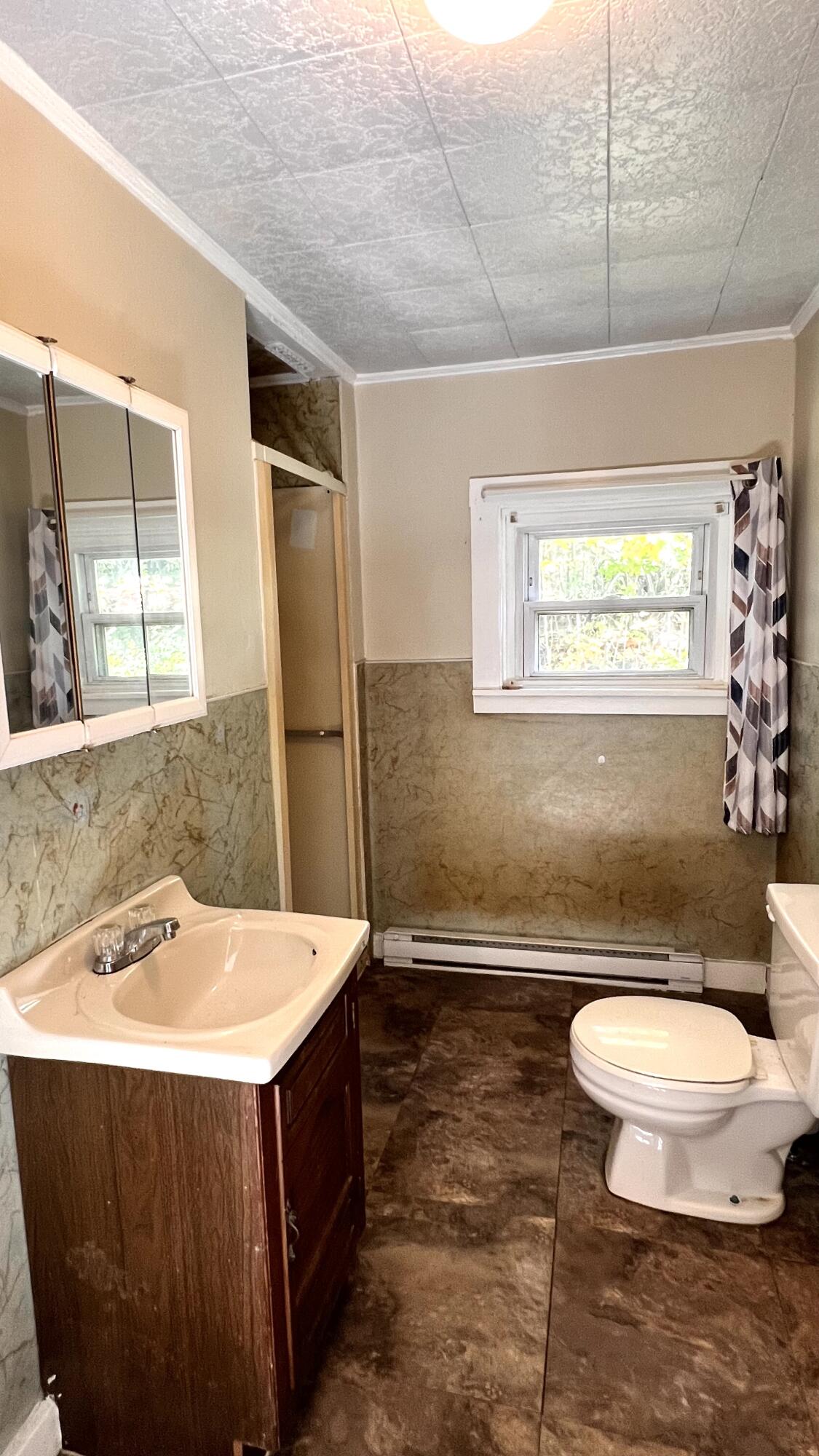 19 Elm Street Dexter ME 04930